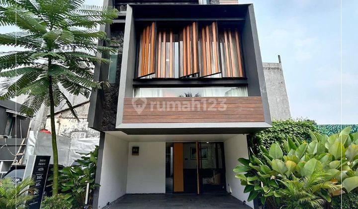 Brand New Town House 4 Lantai Private Lift Top b 1