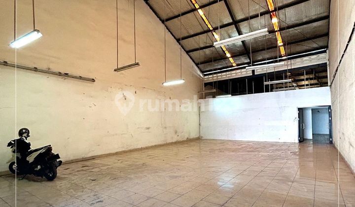 Gudang / Tempat Usaha Siap Pakai di Otista Raya Gudang / Tempat Usaha Siap Pakai di Otista Raya