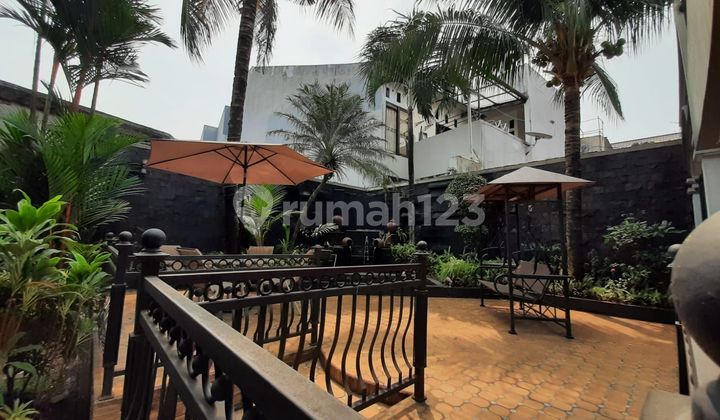 Jual CEPAT- HARUS TERJUAL!!! BU Nego Sampai Deal Rumah Besar Mewah 600 M2 di Condet  Carport  6 mobil  2