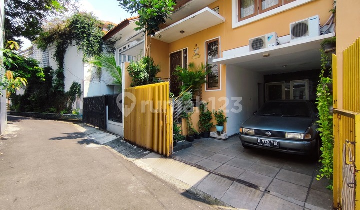 Rumah Minimalis Siap Huni 180m2 Harga Nego Lingkungan Tenang 1