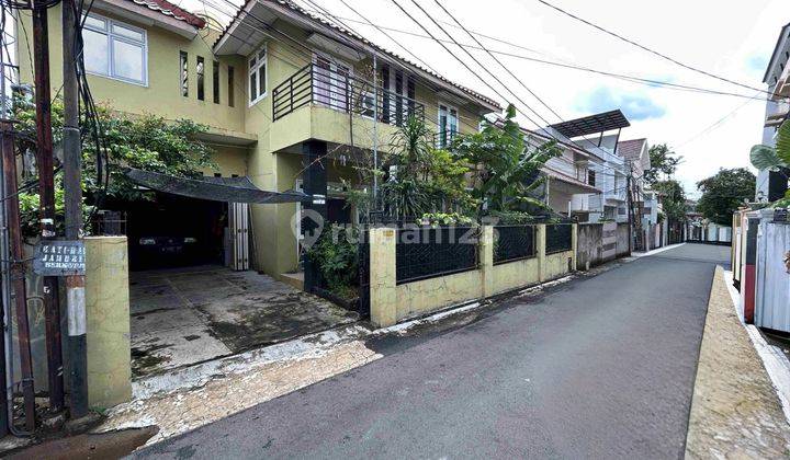 Rumah Hook Siap Huni 400m2 Jalan 2 Mobil  1