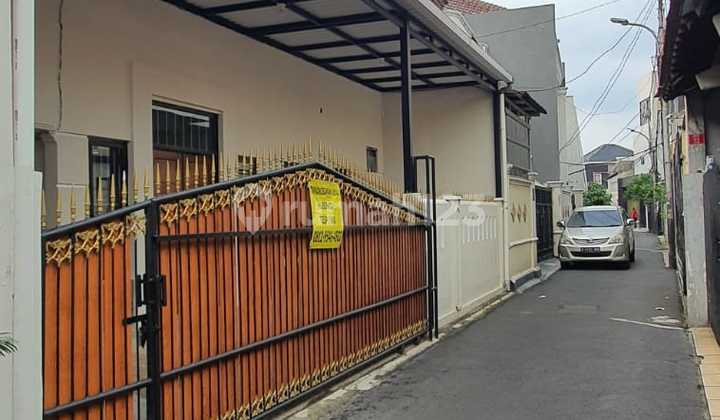 Rumah Siap Huni 200 M2 Lingkungan Tenang 2