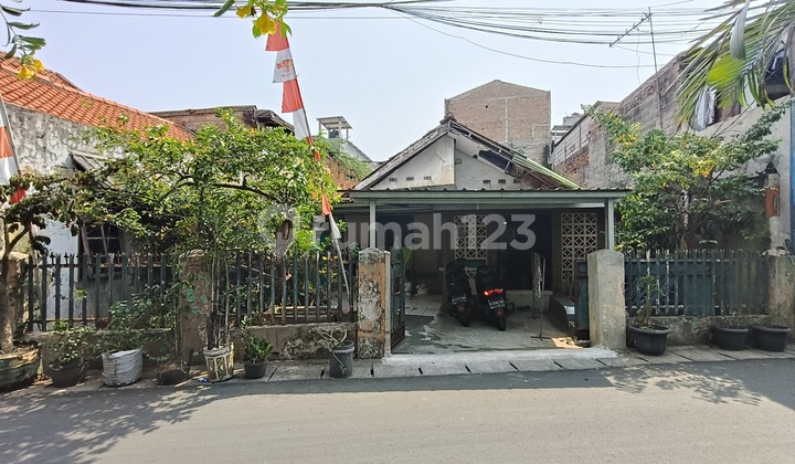 Hitung Tanah Shm 205m² Akses 2 Mobil Cocok Untuk Kost