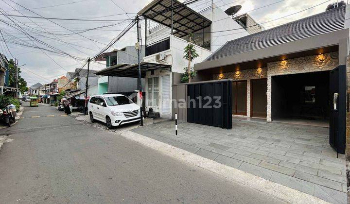 Rumah Baru 195m2  Lokasi Strategis Akses Lebar 1