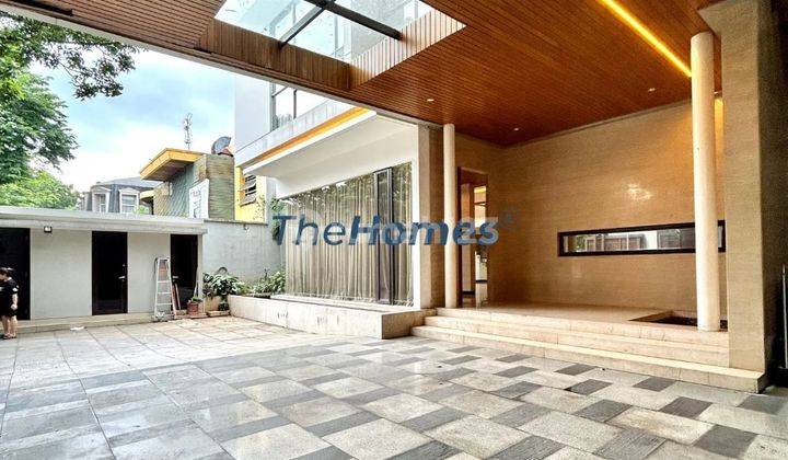 Rumah Luxurious Modern 1160 M2 + Private  Bioskop, Gym, & Po 2