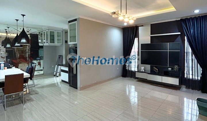 Rumah Rapih Siap Huni + Pool Akses 2 Mobil 2