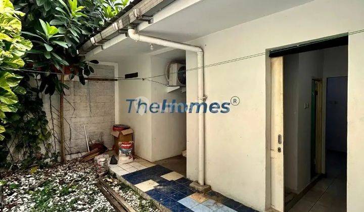 Rumah Rapih Siap Huni 104 M2 Dekat Taman Ada Pekarangan Belakang 2