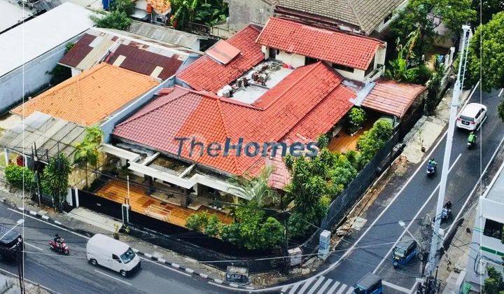 Nego Aja! Rumah Besar Hook 585m2 Akses Jalan Utama Di Pusat Tebet 1