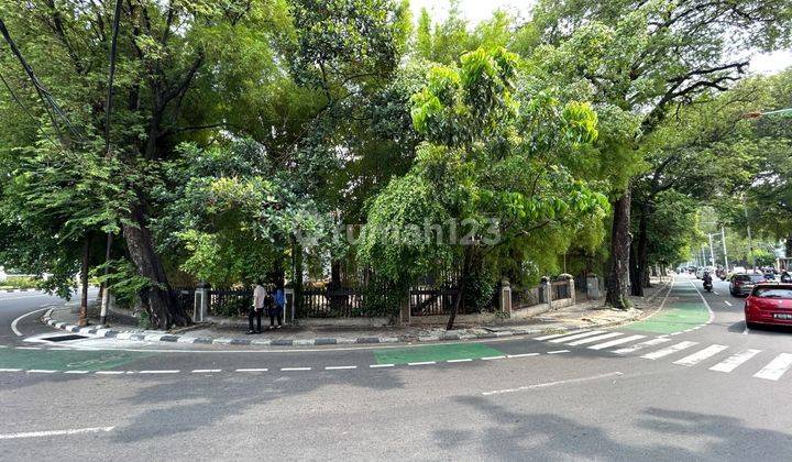 Tanah Komersial Kawasan Elit Menteng Bisa Bangun 8 Lantai  2