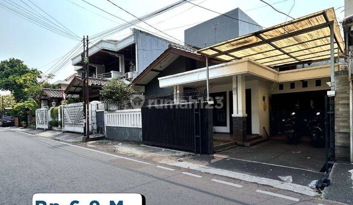 Pasti Murah, Rumah 200m2  Akses Lebar Jalan Utama Di Tebet Timur 2