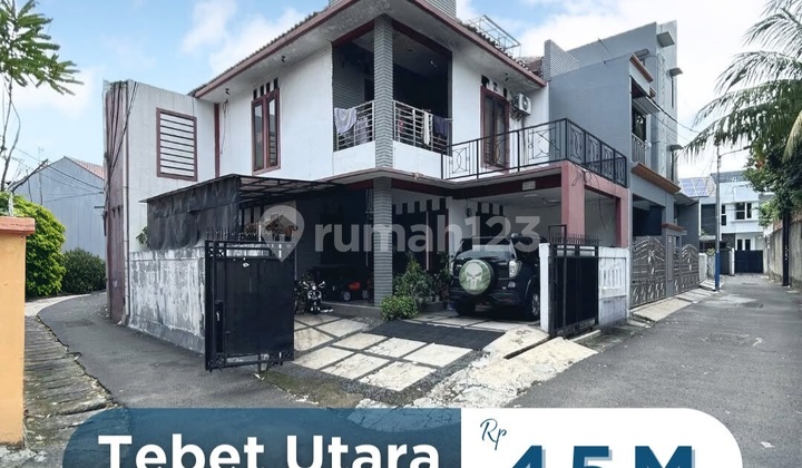 Rumah Hoek Akses 2 Mobil Dekat Pos Security 