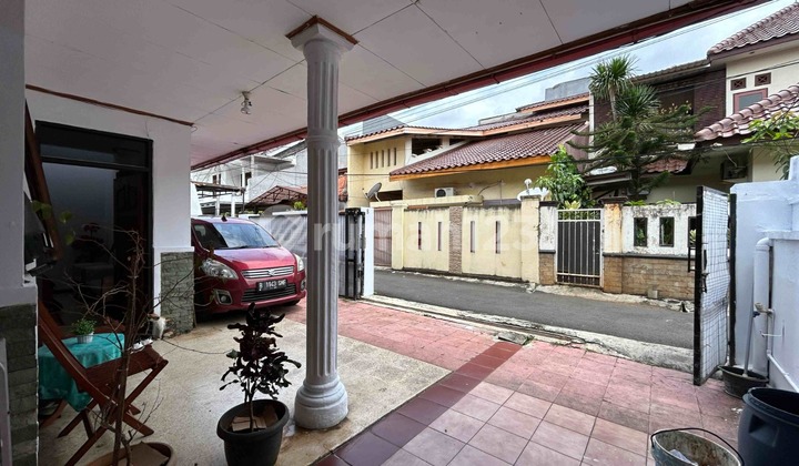 Rumah Siap Belah 2 Kavling Jual Cepat Harga Nego