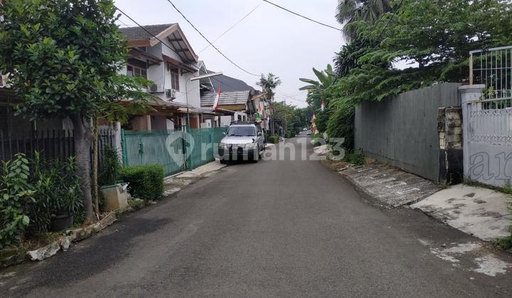 House in the Safe and Peaceful Neighborhood of Bintaro Sector 1, South Jakarta 2