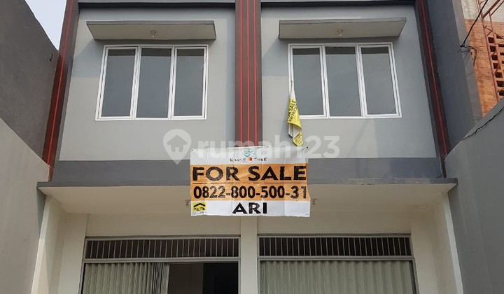 New Ready-to-Use Shop House in Pondok Aren, Tangsel