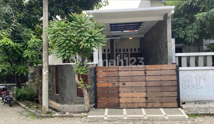 Rumah Modern Di Taman Cipulir Estate Cipadu Tangerang