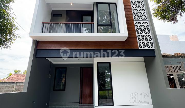 Rumah Minimalis Modern Siap Huni Di Graha Kiwi Bintaro