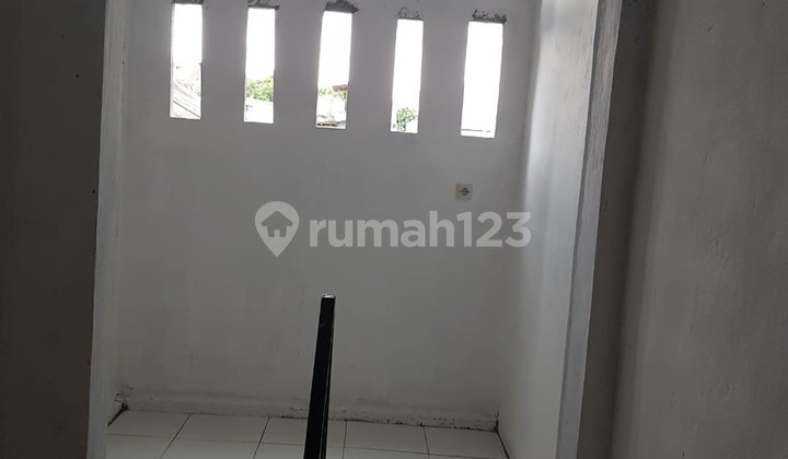 Rumah siap huni di Kemandoran Jaksel 2
