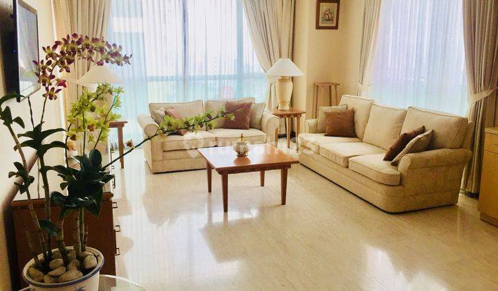 Disewakan 3BR Apartemen Casablanca Furnished Rapi Siap Huni 1