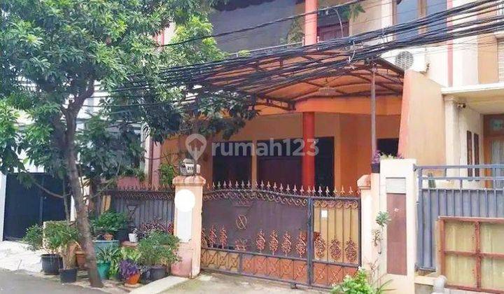 Dijual Rumah Komplek Bangunan 2 Lantai Daerah Pasar Minggu  1