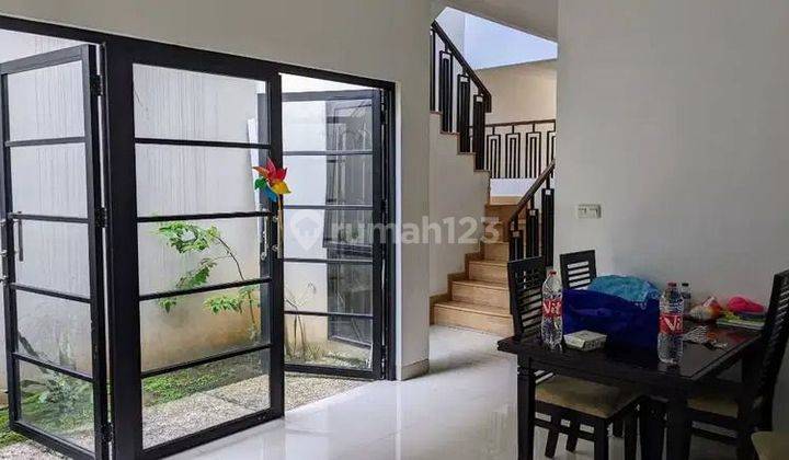 Dijual Rumah Daerah Jagakarsa Bangunan 2 Lantai Sudah Shm  1