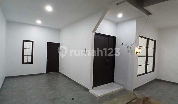 New House for Sale in North Petukangan Area