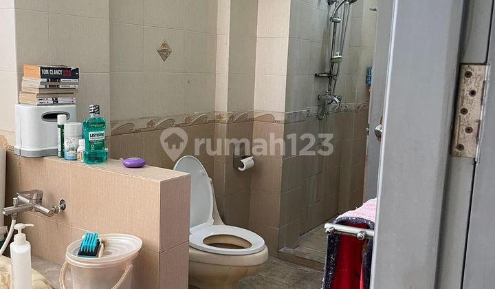 For Sale 2-Story House in Kebayoran Baru Area 2