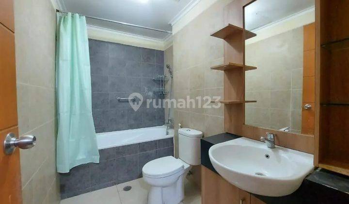 Disewakan 2BR Marbella Kemang Residence Furnished Siap Huni  2