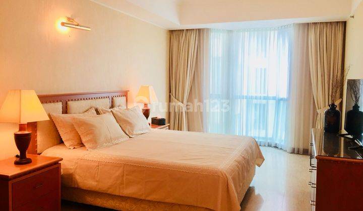 Disewakan 3BR Apartemen Casablanca Furnished Rapi Siap Huni 2