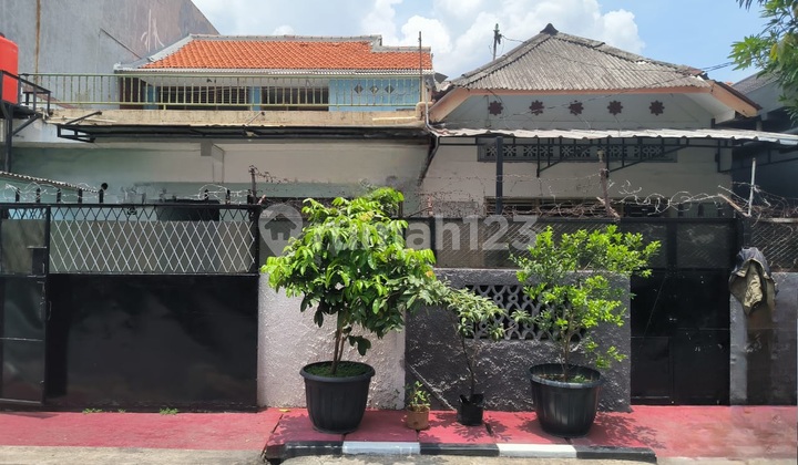 Rumah Jual Dibawah Njop Siap Huni 2 Lantai Di Kwitang Jakpus