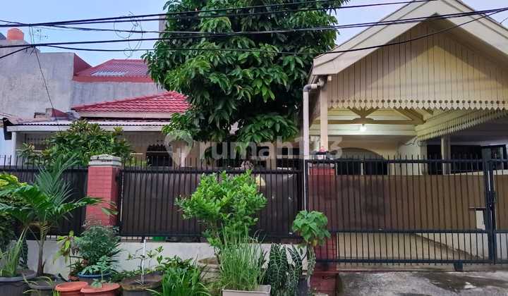 House in Cengkir Barat, Kelapa Gading, Ready to Occup