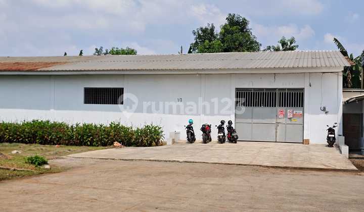 Warehouse Office Mess For Rent In Penggilingan Ready to Occupy. Warehouse Office Mess For Rent In Penggilingan Ready to Occupy.