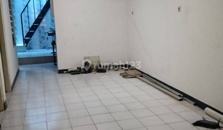 Rumah Standard Sewa 1¼ Lantai Di Gading Indah Utara Siap Huni 2