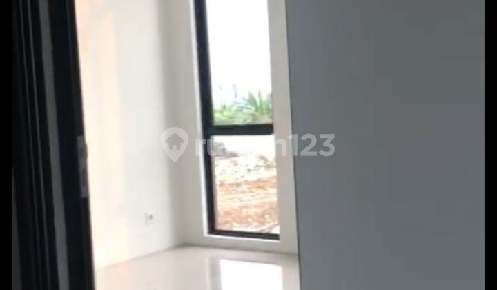 House in Citra Garden Puri West Jakarta 2 Floors Good SHM Facing South