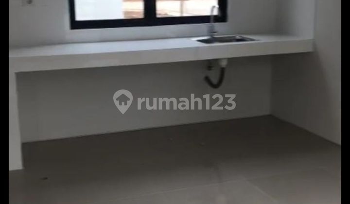 Rumah di Citra Garden Puri Jakarta Barat 2 Lantai SHM Bagus hadap Selatan 2