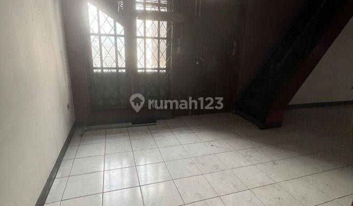 Rumah Murah Siap Huni di Jalan Titian Indah Bekasi 3 Lantai SHM hadap Utara bebas banjir dekat jalan Tol RS Mall        #noviasgphi 1