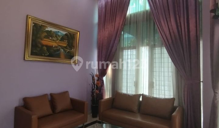 Beautiful Ready-to-Occupy House in Gading Nirwana, Kelapa Gading, North Jakarta  
3½ Floors with North/West Facing SHM  
Automatic Water Filter  
Solahart Water Heater  
7 AC Units  
Kitchen Set, Pantry, Laundry Area  
Semi Basement Storage Room  
Highly Strategic Location Nearby 2