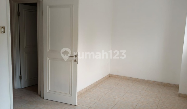 For Quick Sale, Move-in Ready House, 2 Floors, 3 AC Units, Water Pump, Light Steel Roof Frame, Front Yard Space for Car Parking, Strategic Location, Near Mall, LRT Station, Schools, Gas Station, Hospital, Cluster House, #Bernard