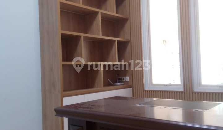 Dijual Cepat Rumah Siap Huni Renovasi Sangat Rapi Furnish & Interior 6 Kt 2 Km Hadap Timur Akses Jalan Utama Parkir Luas Cocok Untuk Usaha Lokasi Strategis #jimmylin 2