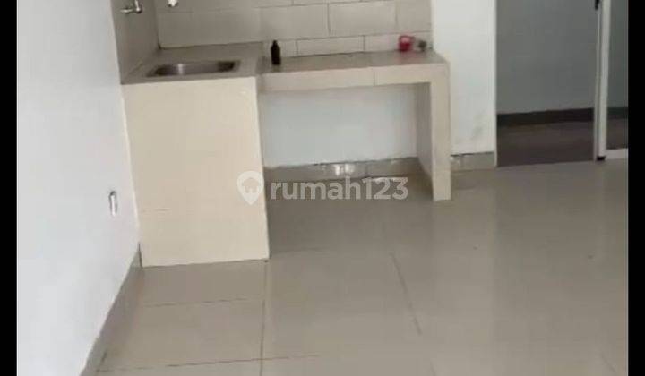 Di Jual Cepat Rumah 3 Lantai,  Di Katamaran Indah,  Pantai Indah Kapuk, 1 Gudang, 3 Kt, 3 Km, Lokasi Strategis, Bebas Banjir             #jyenli 2