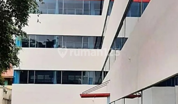 Dijual Gedung Sekolah, 4 Lantai, Ada Rooftop dan Lift, Lokasi Strategis, Dekat Pusat Bisnis, Rs, Mall, Pusat Kuliner, SHM + IMB, Parkir Luas 20 Mobil, 40 Motor, Ada Balkon, Ac, Jaringan Internet #Rahmadi.s