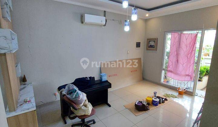 Rumah Bagus di Cluster Adara furnished 2 Lantai luas bangunan 150m2 SHM di  Kota Harapan Indah Bekasi 2