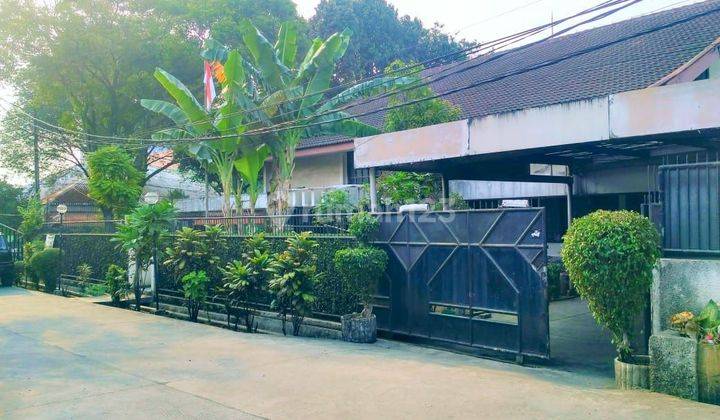 Rumah luas tanah 942m2 6 kamar tidur 2 Lantai Bagus di Tanah kusir jakarta selatan 2