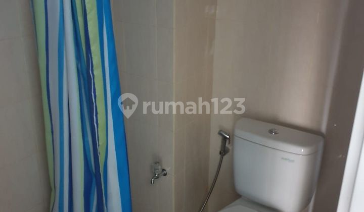 Spacious 22.5m2 Furnished Studio Apartment in Victoria Square Karawaci Tangerang 2