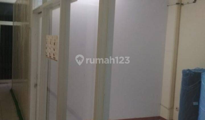 Disewakan Ruko 4 Lantai Di Cempaka Putih Jakarta Pusat 2