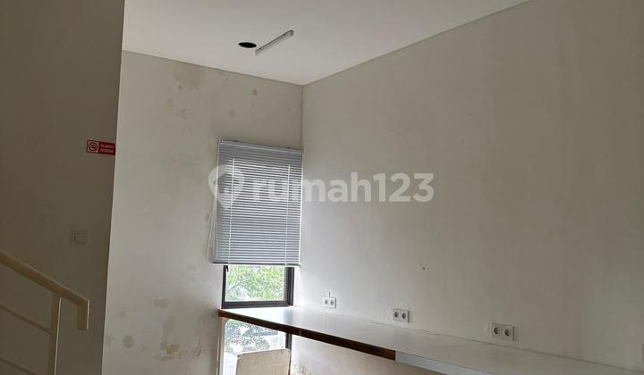 Disewakan Ruko Gandeng 3Lantai di Maison De Wisteria Metland