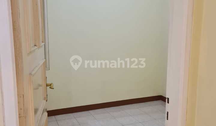 Disewakan Rumah Siap Huni Di Cluster Taman Sari Harapan Indah  2
