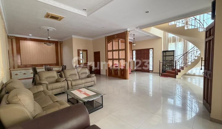 House for Rent Ready to Occupy in Muara Karang, North Jakarta