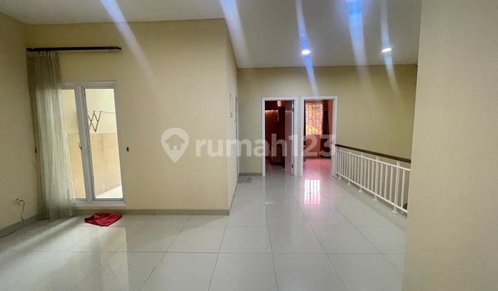 Disewakan Rumah Cluster Eboni di Pantai Indah Kapuk 2