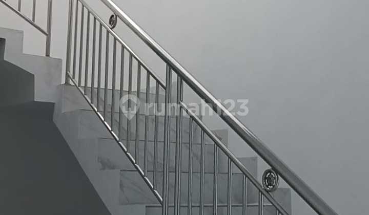 Dijual Rumah Baru Renov 2 Lantai di Harapan Indah Bekasi 2