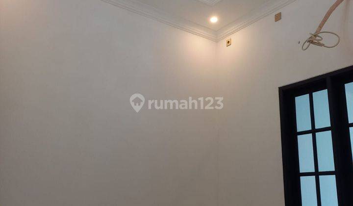 Rumah Baru 3 Lantai Di Pulomas Barat Luas 210m2 3+2 Kamar Bagus Shm Di Pulomas Jakarta Timur  2